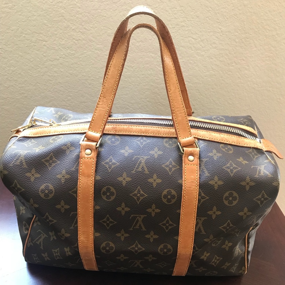 💯% Authentic! Louis Vuitton Boston Sac Souple 35